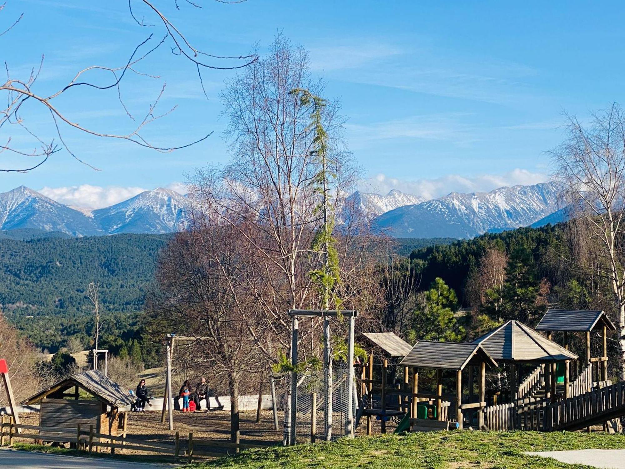 Chalet Pres Des Pistes Avec Vue Panoramique Les Angles  Esterno foto